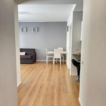 Appartamento Lux Fara Milano